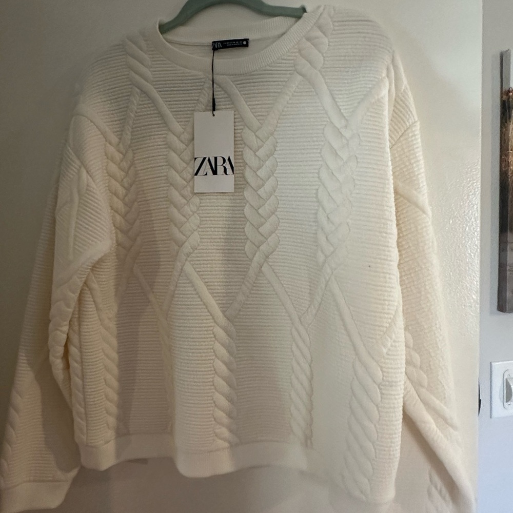 Zara sweatshirt